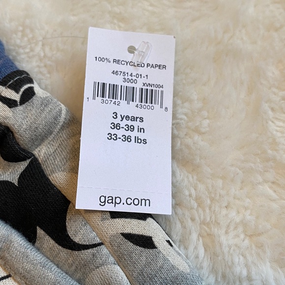 Gap Disney Mickey Mouse Kids Shorts - NWT - 3T - Picture 2 of 6